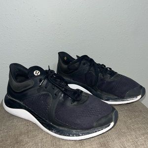 Lululemon ChargeFeel women’s workout gym shoes size 10 yoga